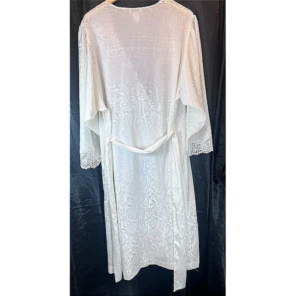 VTG Natori White Satin Jacquard Robe L Lace Embroider Butterfly Bridal Coquette